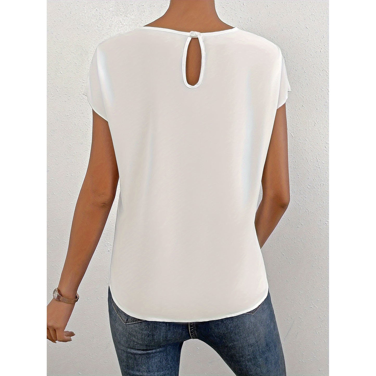 Sleeveless Round Neck Pleated Top